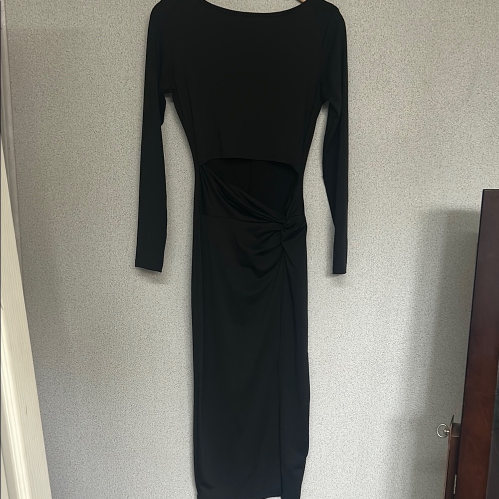 Elegant Black Long Sleeve Dress